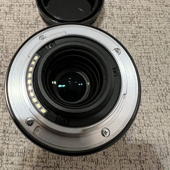 Fujifilm X-T4 26.1 MP Mirrorless Camera Silver Bundle With 2 Lens And Camera Bag - Picture 11 of 15